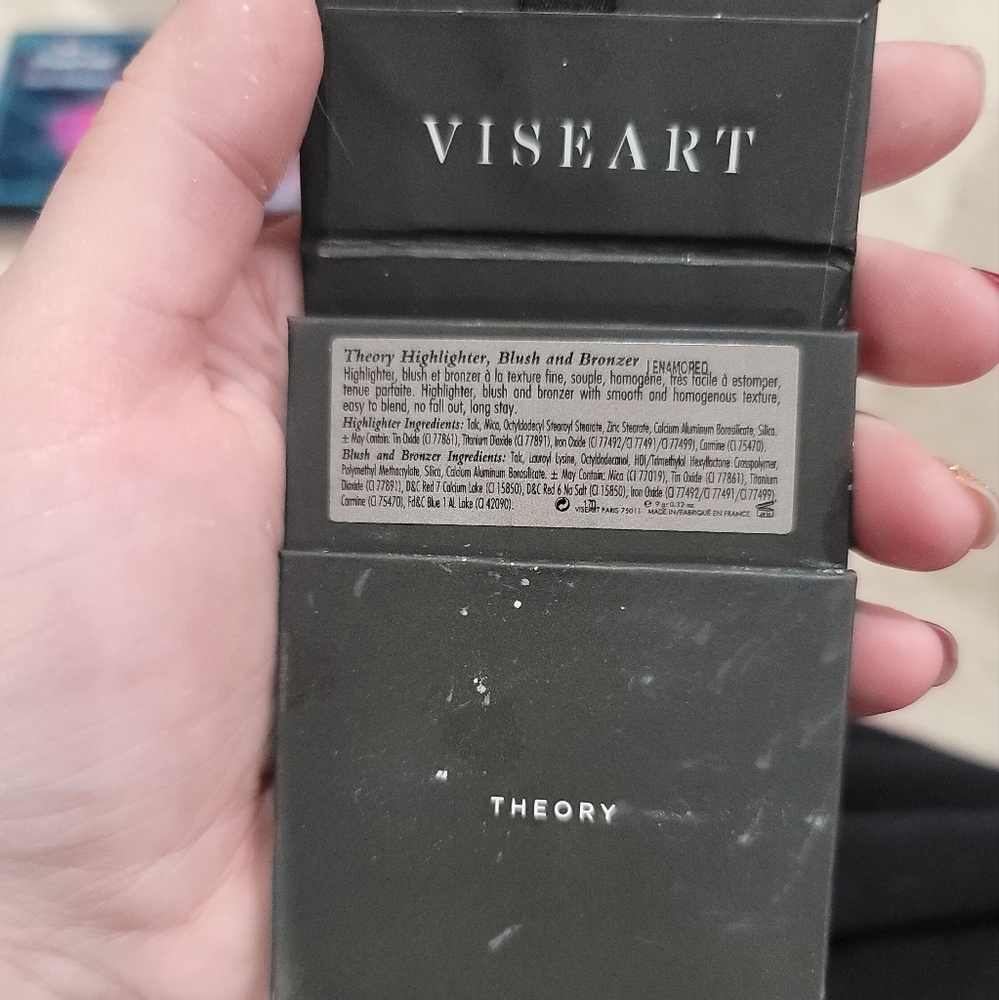 Viseart Theory Highlighter Blush and Bronzer